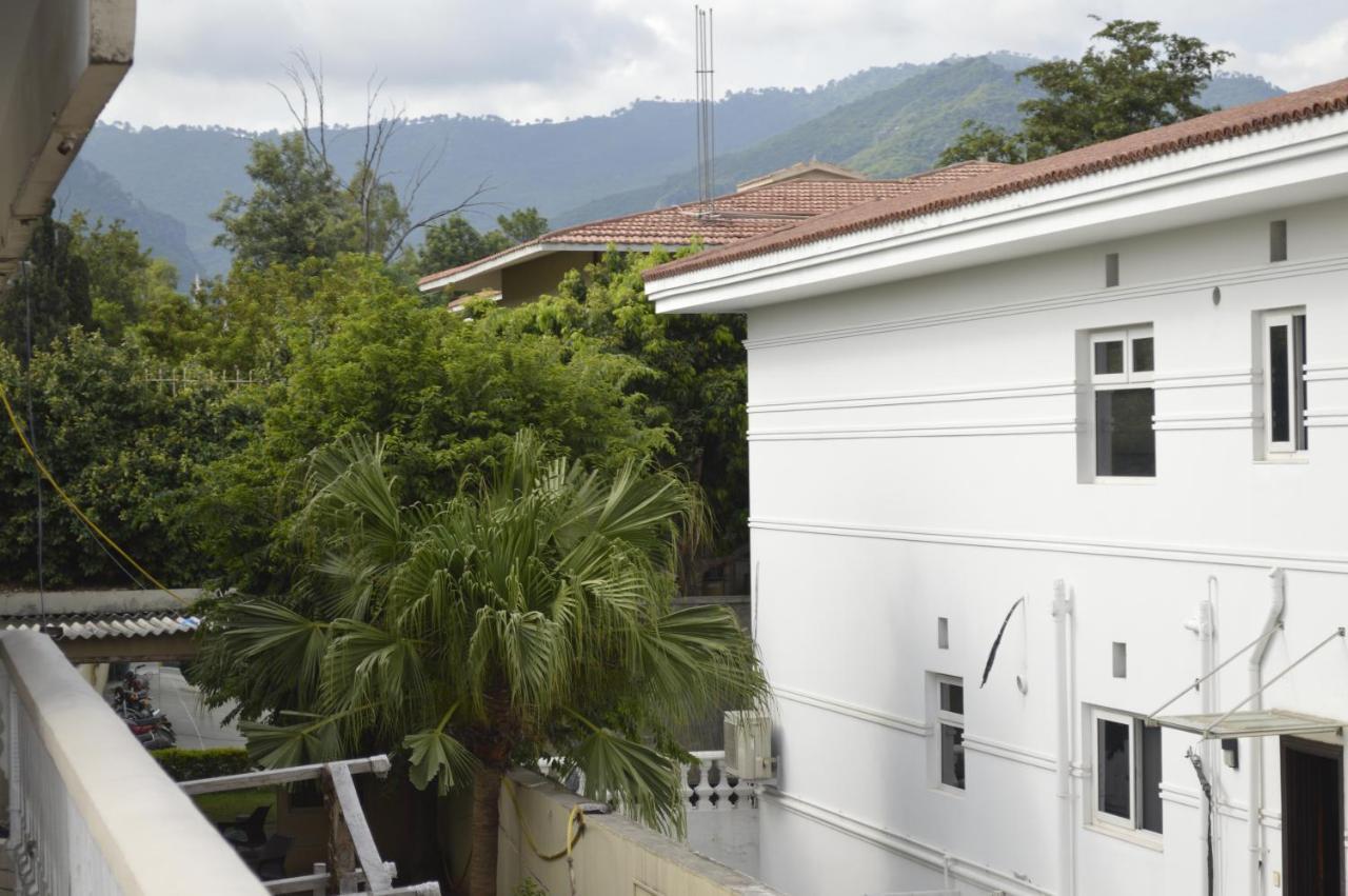 New Shelton Guest House Islamabad Exterior photo