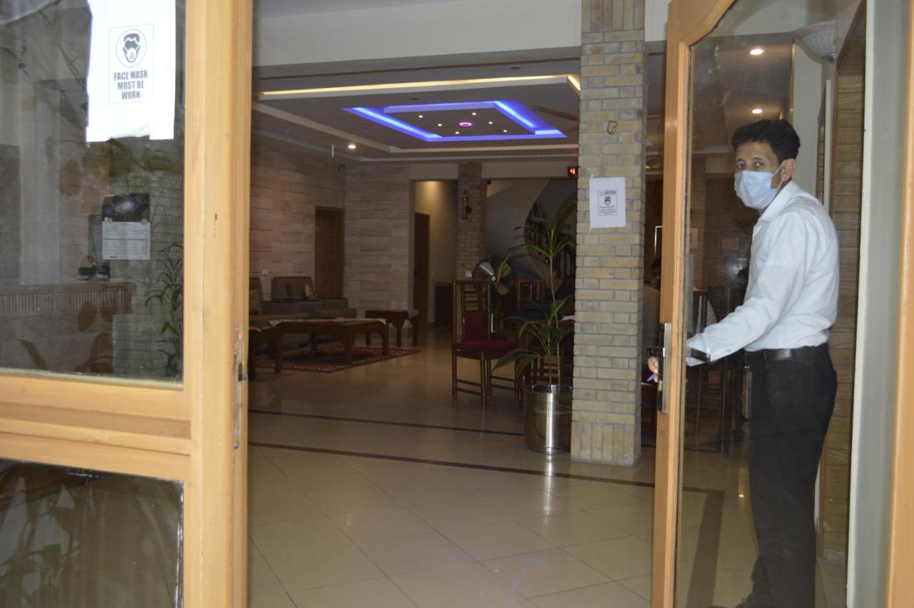 New Shelton Guest House Islamabad Exterior photo