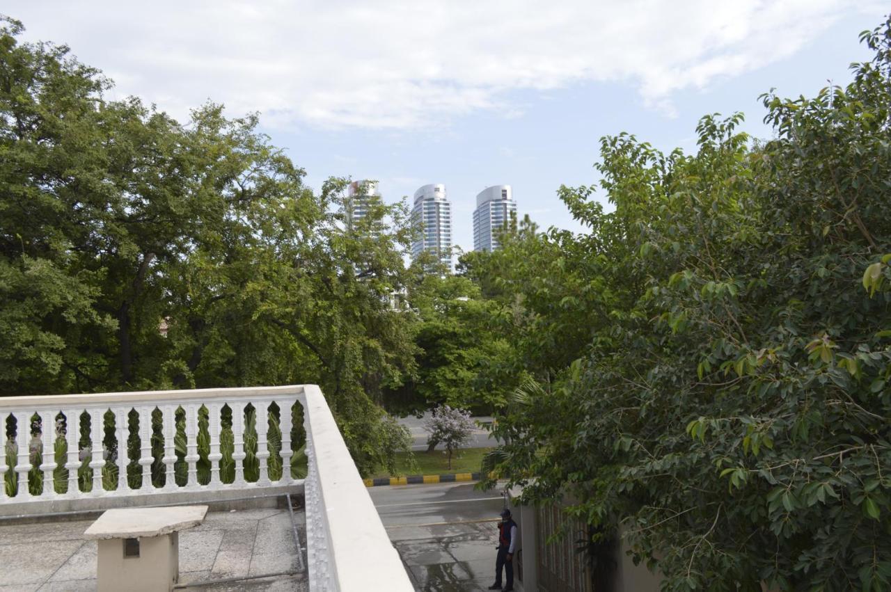 New Shelton Guest House Islamabad Exterior photo