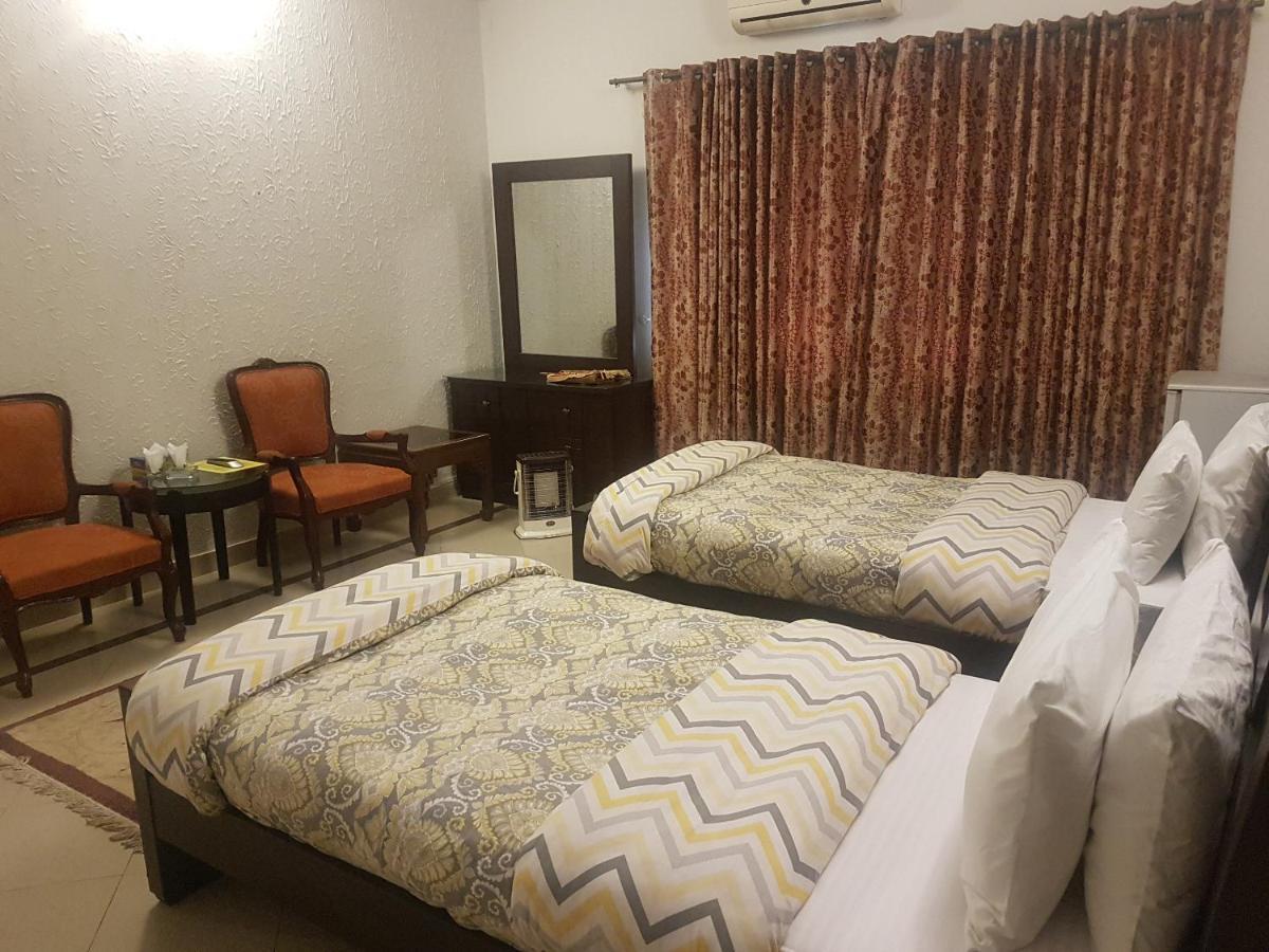 New Shelton Guest House Islamabad Exterior photo
